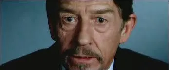 Les peuples ne devraient pas avoir peur de leurs gouvernements. Les gouvernements devraient avoir peur du peuple.