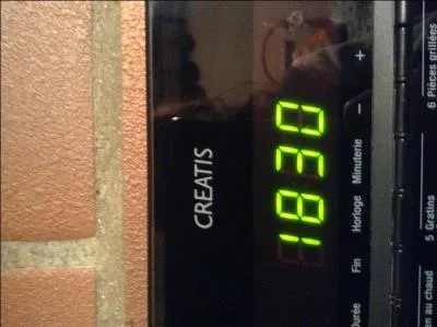 Quelle srie passe du lundi au vendredi de 18 h 30  19 h 15 ?