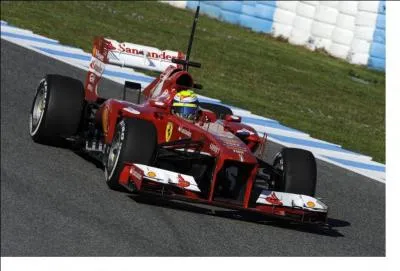 Quel est le prnom de M. Ferrari, fondateur de la Scuderia Ferrari ?