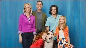 Dans la srie Doggiblog, le chien parle, les enfants le savent, mais est-ce que leurs parents le savent aussi ?