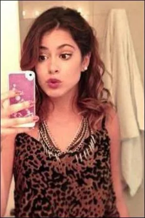 Quelle chanson Violetta a-t-elle �crite en pensant � Le�n lors d'un de ses r�ves ?