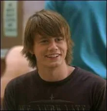 Comment s'appelle le fils de Dlia ?