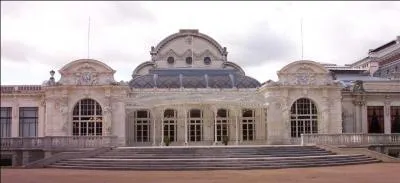 Les 10 et 11 juillet marquent la fin d'une poque. A vous de trouver quelques-unes des dcisions prises.