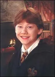 Avec quel engin Ron et les jumeaux Weasley vont-ils chercher Harry (emprisonn chez lui) ?