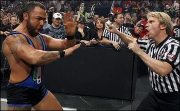 20 ans plus tard, Santino Marella a encore moins bien compris. Combien de temps est-il rest ?