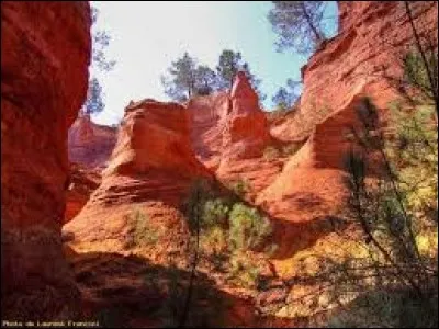 Où aurez-vous le plaisir de contempler ces magnifiques reliefs ocres ?