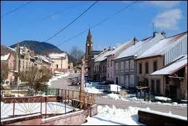 Nous partons  la dcouverte du village Vosgien de Vexaincourt, o nous verrons le Lac de la Maix. Ce petit village de la valle de la Plaine se situe en rgion ...