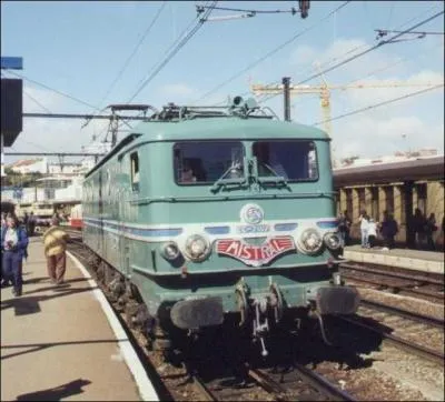 Train de prestige du rail franais disparu en 1981, quelle tait la liaison qu'assurait le mythique train  Mistral  ?