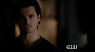 Comment s'appelle l'ami de Damon qui tait emprisonn avec lui dans la socit Augustine ?