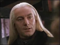 Comment s'appelle son pouse ?