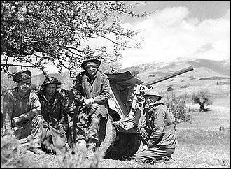 Le gouvernement grecque dcide de faire partie des Allis ou des puissances de l'Axe ?