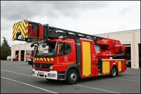 Nommez ce vhicule. Indice : le sigle de cet engin est  EPA  :