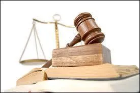 Pour cette question, nous avons affaire tout simplement au meilleur joueur de Quizz.biz, avec plus de 75 000 quizz jous ! Je ne peux te dire qu'un mot  chapeau !  , Pa...