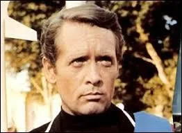 Quel est le nom de notre hros ?