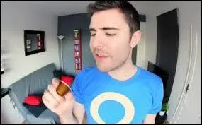 Dans quelle vido Cyprien demande-t-il :  Qui veut un caf moelleux ?   ?