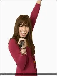 Je jouais dans Camp Rock. Qui suis-je ?