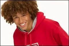 Qui interprte Chad Danforth ?