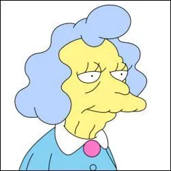 C'est une vieille femme qui allait trs souvent  la messe. Elle est morte tue par un robot, il s'agit de...