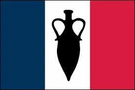 Quelle monocratie de fiction compte une trentaine de pays frontaliers ?