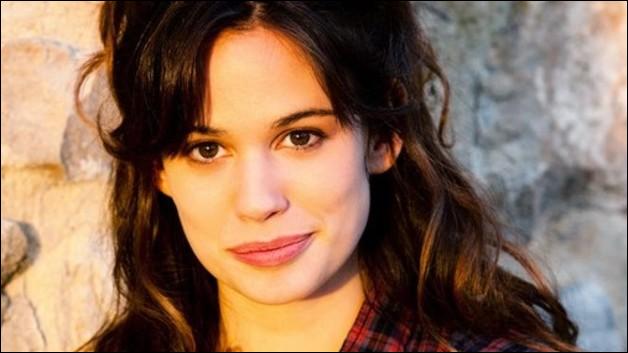 quel age a actrice qui joue clem