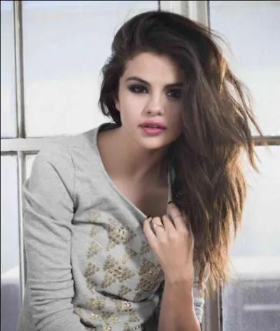  quel album appartient  Falling down  ?