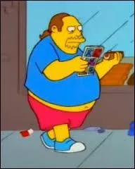 Il est le collectionneur de bandes dessines. Il tient son magasin  le Donjon de l'androde   Springfield.