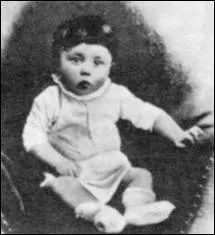 Et pour finir, qui est ce bb ?