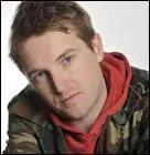 Comment se prnomme la nouvelle petite amie de Nathan ?