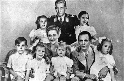 Cette horreur a tu ses 6 jeunes enfants avant de se suicider avec son mari. Elle a t souponne par ce dernier de le tromper avec son  chef . Cela ne les a pas empchs de le suivre dans sa fin peu glorieuse. Comme le  chef  ne s'est pas mari tout de suite, elle a t considre comme tant la 1e dame de son pays. Qui est-elle ?