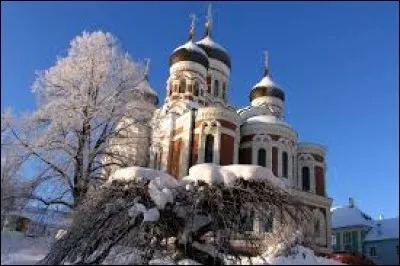 Quelle n'est pas la capitale de la Lituanie ?
