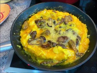 Vous allez agrandir la photo pour connatre l'accompagnement de cette salade :