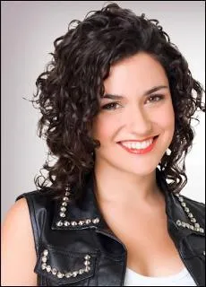 Quel est le nom de l'assistante de Ludmila ?