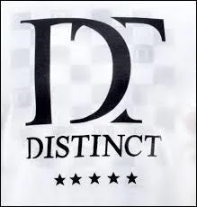 A qui appartient  Distinct  ?