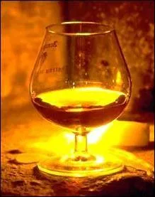 Voici un digestif obtenu par distillation de cidre ou de poir :