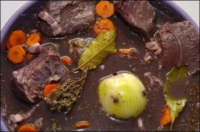 Pour les amateurs de viande, voici un plat dont la viande a marin durant 48 heures :