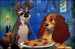 Dans quel film Disney ou Pixar voit-on Lady, une cocker femelle de  bonne famille  manger un plat de spaghettis avec un sympathique chien errant ?
