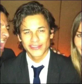 Bronson Pelletier joue celui de . .