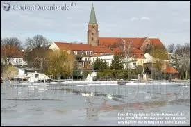 O situez-vous la commune de Brandenburg-an-der-Havel (Brandebourg-sur-la-Havel) ?