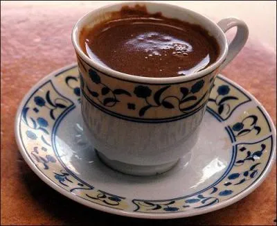 Pour digrer, nous allons boire un caf turc :