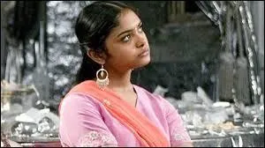 Dans quelle maison est-elle (dans le film) ?