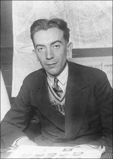 Marcel Aym, auteur de  La jument verte  et des  Contes du chat perch ...