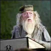 En quelle anne est-il entr  Poudlard ?