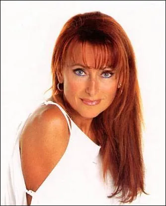 Qui est cette jolie femme ?