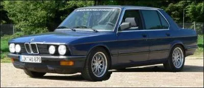 Quelle est cette voiture ?