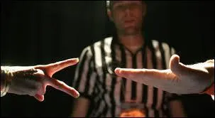 Au jeu de Pierre-feuille-ciseaux, que symbolisent ces gestes ?