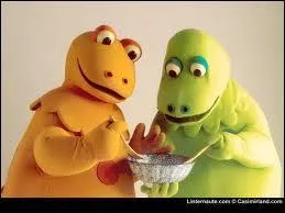 Dans  L'le aux enfants , quel est le nom du marionnettiste de Casimir ?