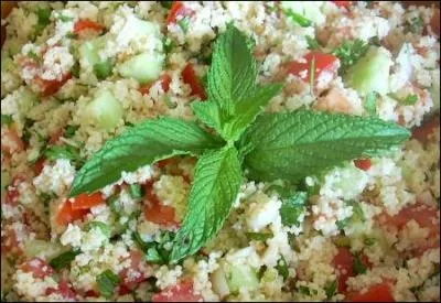 Dans le taboul, on peut mettre de la menthe frache.