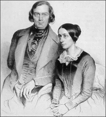 Clara Wieck tait la fille d'un grand professeur de piano; elle pousa, contre son avis d'ailleurs, un grand musicien allemand, lve aussi de son pre. Lequel ?