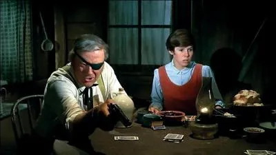 En 1969, Henry Hathaway signe un nouveau classique du western avec  Cent dollars pour un shrif . Lors du remake sign des Frres Coen, en 2010, quel acteur amricain reprend le rle tenu  l'poque par John Wayne ?