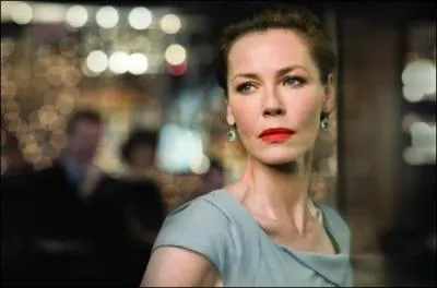 Qui est cette femme dont Mathias est perdument amoureux ?